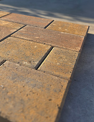 Metropolis pavers